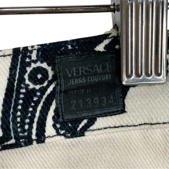 Vintage Versace High waist Denim Jean Skirt Size 24 EU 38 - Picture 9 of 11